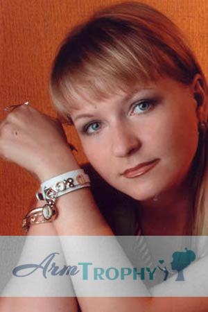 64565 - Olga Age: 34 - Russia