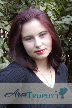 64748 - Elizabeth Age: 36 - Russia