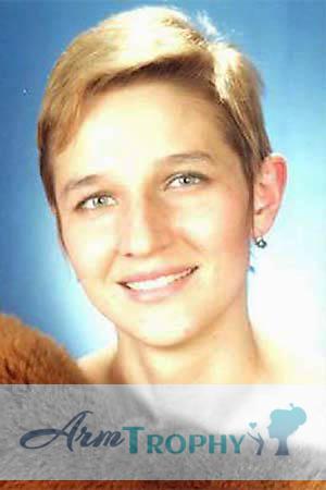 65167 - Natalia Age: 42 - Russia