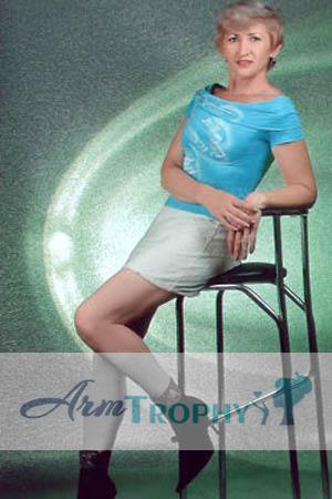 65186 - Ludmila Age: 50 - Russia