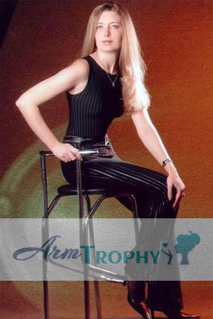 65527 - Tatyana Age: 39 - Russia