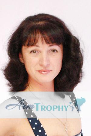 65823 - Svetlana Age: 40 - Russia