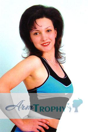 66083 - Oksana Age: 36 - Russia