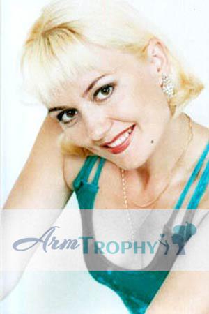 66180 - Larisa Age: 44 - Russia