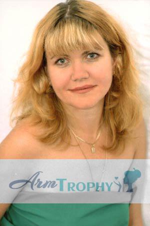 66197 - Natalia Age: 42 - Russia