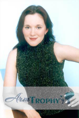 66206 - Oksana Age: 35 - Russia