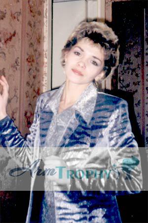 66210 - Elina Age: 45 - Russia