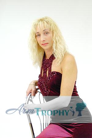 66227 - Julia Age: 41 - Russia