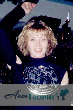 66504 - Svetlana Age: 32 - Russia