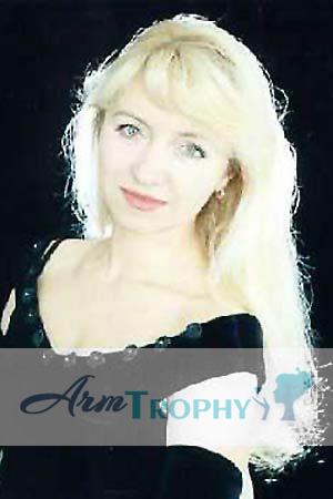 66668 - Viktoria Age: 47 - Russia