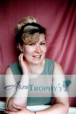 66856 - Irina Age: 37 - Russia