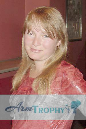 66951 - Elena Age: 41 - Russia