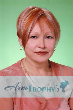 67025 - Elena Age: 56 - Russia