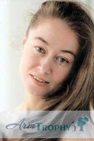 67250 - Svetlana Age: 42 - Russia