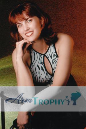 67290 - Elena Age: 40 - Russia