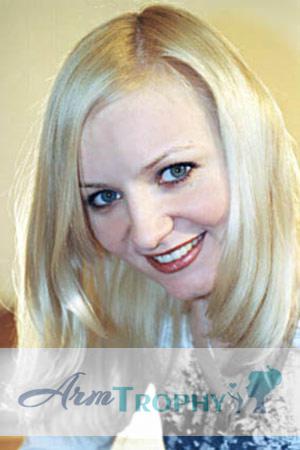 67736 - Ekaterina Age: 36 - Russia