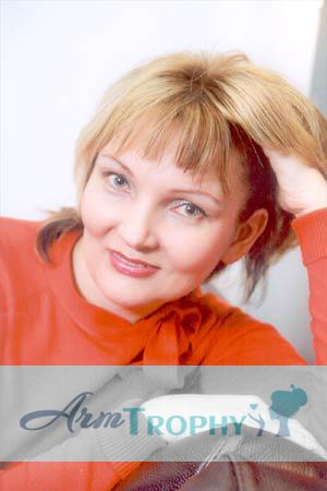 68168 - Elena Age: 51 - Russia