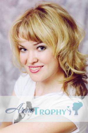 68220 - Oksana Age: 38 - Ukraine