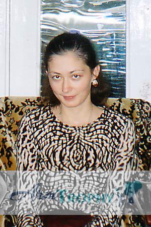 68328 - Elena Age: 31 - Russia
