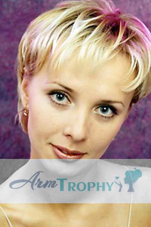 68333 - Natalia Age: 34 - Russia