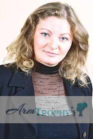 68401 - Alla Age: 42 - Ukraine