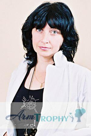 68404 - Elena Age: 43 - Ukraine