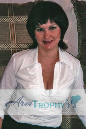 68462 - Svetlana Age: 40 - Russia