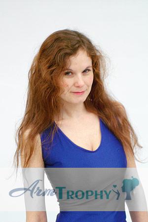 68503 - Natalia Age: 47 - Russia