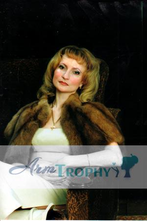 68521 - Oksana Age: 43 - Russia