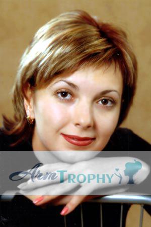 68529 - Ekaterina Age: 31 - Russia