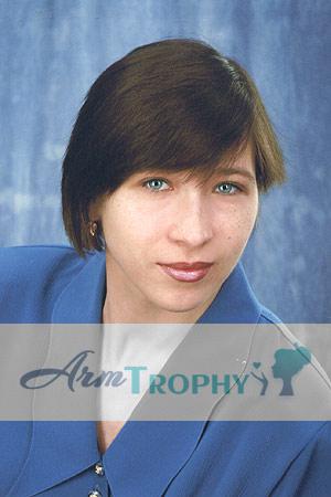 68764 - Anna Age: 40 - Russia