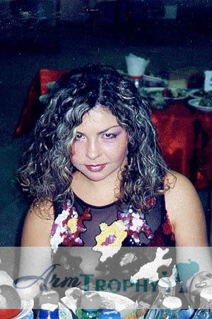 68884 - Elena Age: 35 - Russia