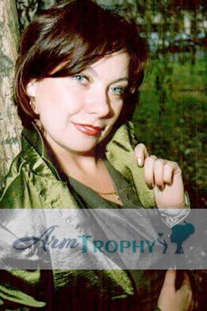 68955 - Oksana Age: 39 - Russia