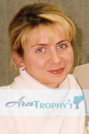 68970 - Alina Age: 38 - Ukraine