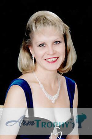 69173 - Tatiana Age: 41 - Russia