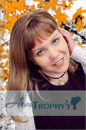 69458 - Ekaterina Age: 35 - Russia