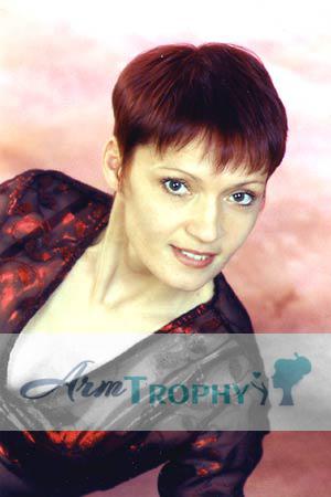 69472 - Nadezhda Age: 45 - Russia