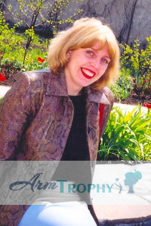 69512 - Marina Age: 41 - Russia