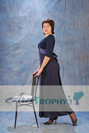 69653 - Alla Age: 39 - Russia