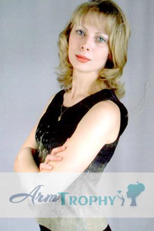 69681 - Veronika Age: 35 - Russia