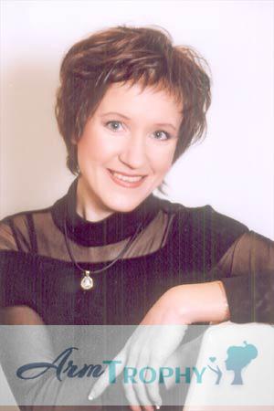 69858 - Irina Age: 40 - Russia