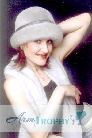 69864 - Tatiana Age: 39 - Russia