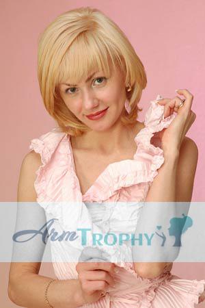 70125 - Irina Age: 43 - Russia