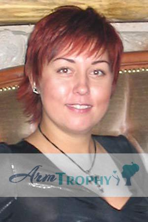 70180 - Yana Age: 39 - Russia