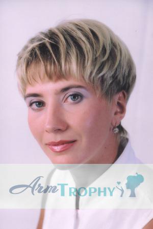 70204 - Tatyana Age: 39 - Russia
