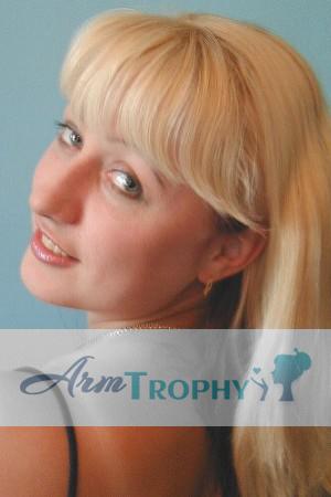 70209 - Victoria Age: 31 - Russia