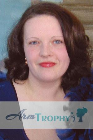 70212 - Lubov Age: 36 - Russia
