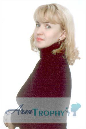 70320 - Elena Age: 48 - Russia