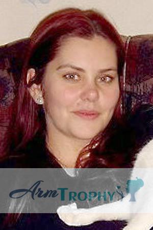 70410 - Elena Age: 37 - Russia
