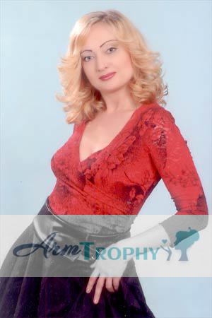 70757 - Marina Age: 43 - Russia